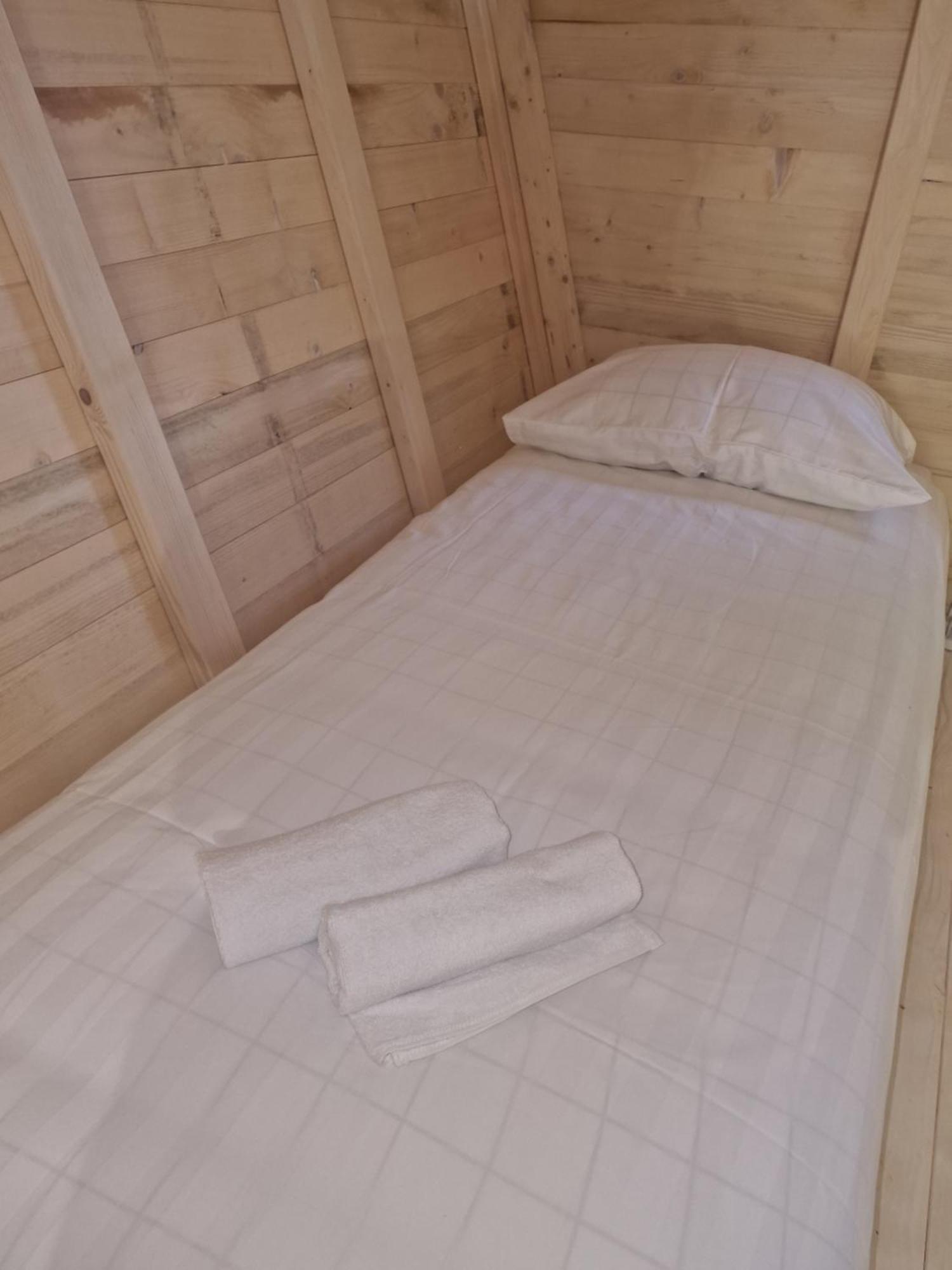 Fkk Adriatika In Fkk Solaris Naturist Resort Πόρετς Εξωτερικό φωτογραφία